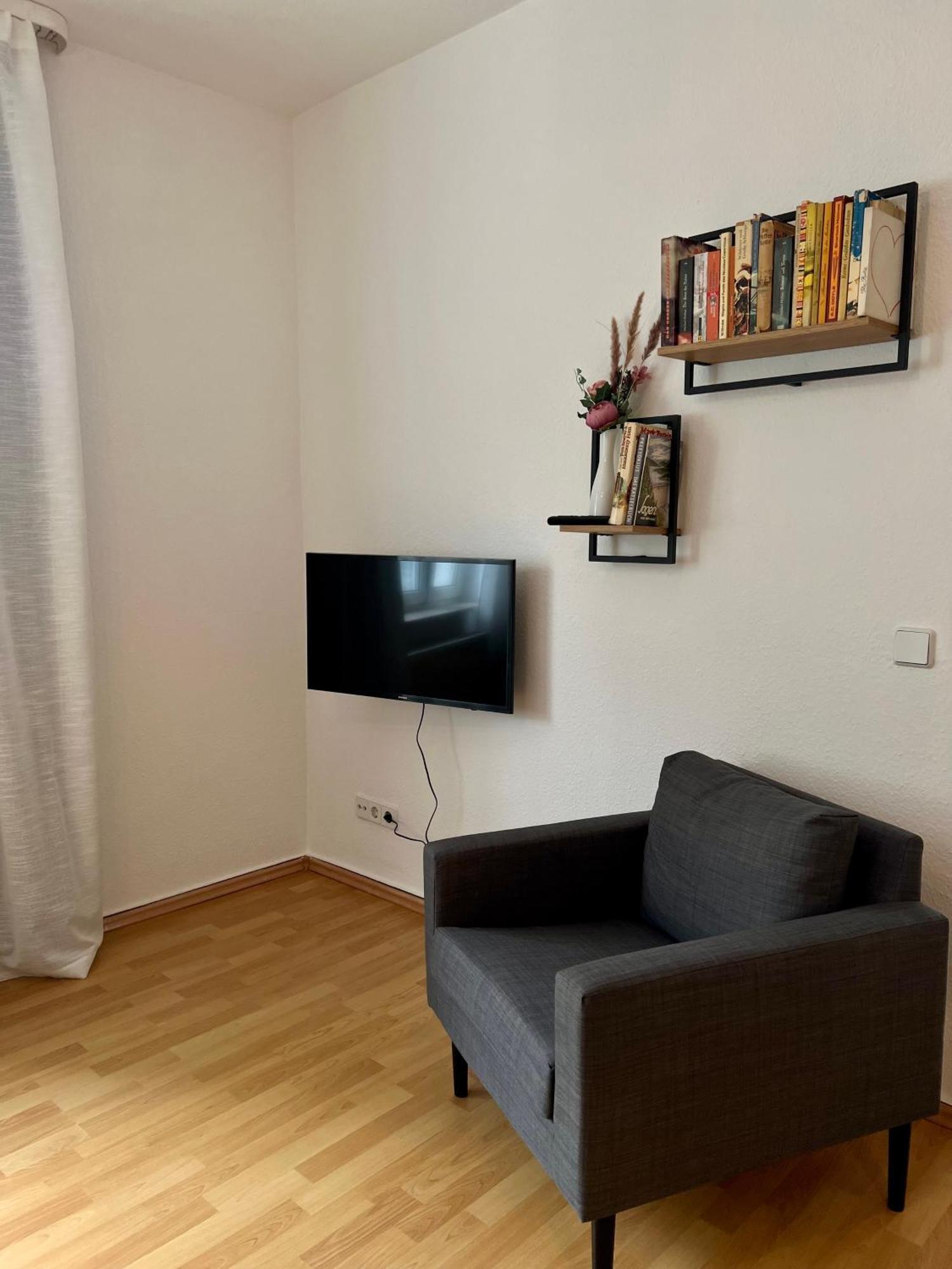 Apartment Vollausgestattet, Grosszuegig & Zentral Fuer Bis Zu 4 Magdeburg